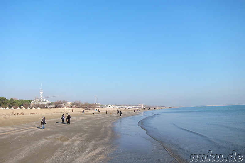 Blue Moon Beach auf der Insel Lido von Venedig, Italien