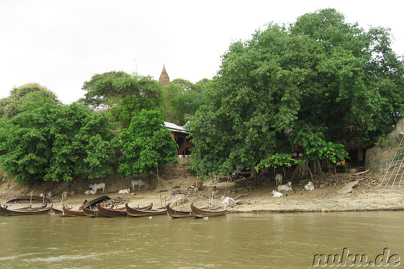 Bootsfahrt auf dem Ayeyarwady River in Bagan, Myanmar