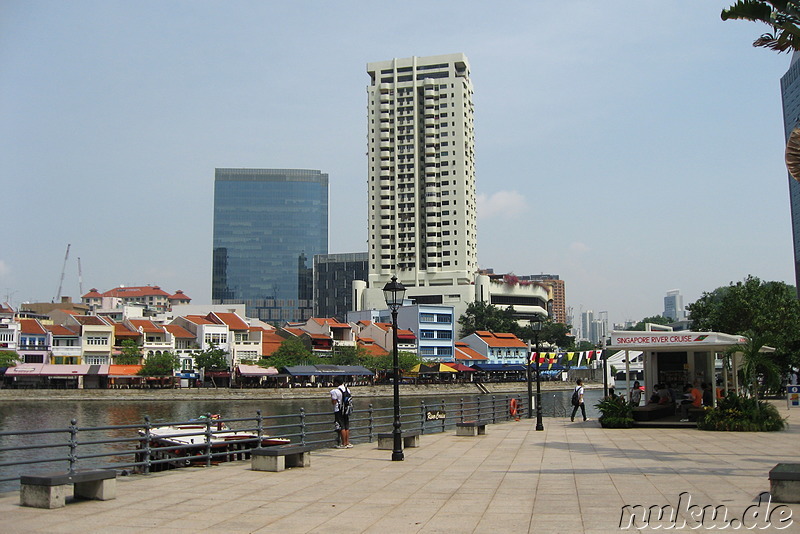 Bootsfahrt auf dem Singapore River in Singapur