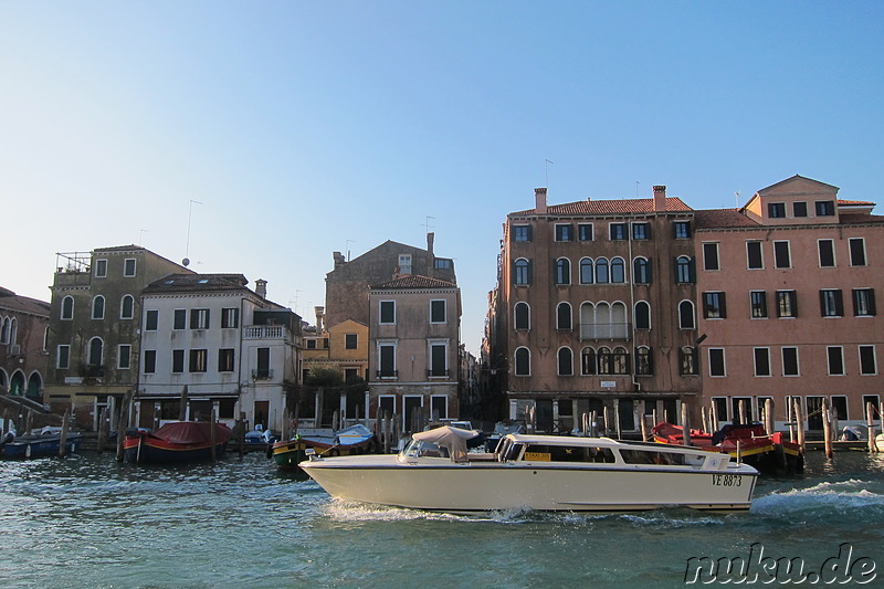 Bootsfahrt auf die Insel Lido von Venedig, Italien