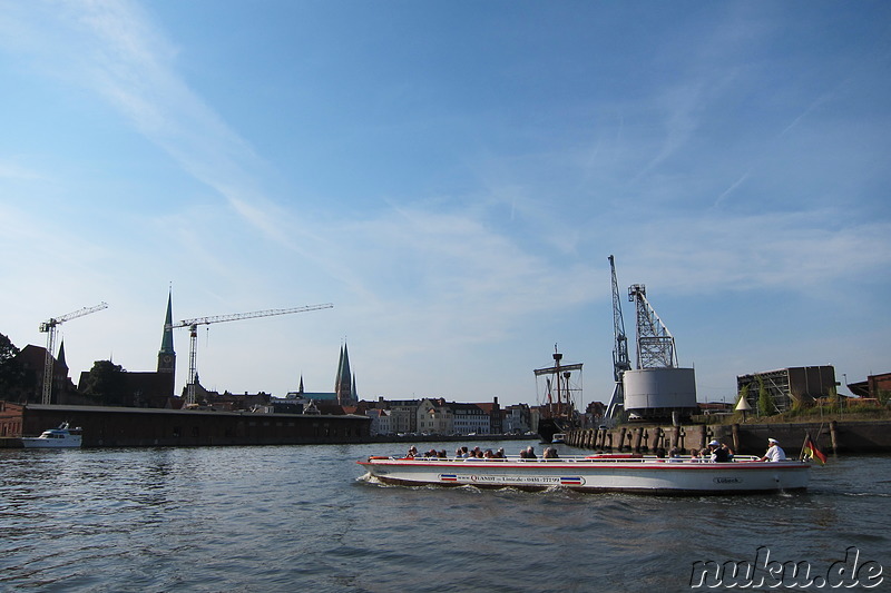 Bootsfahrt um die Lübecker Altstadt auf der Trave