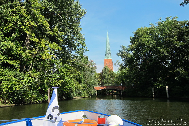 Bootsfahrt um die Lübecker Altstadt auf der Trave