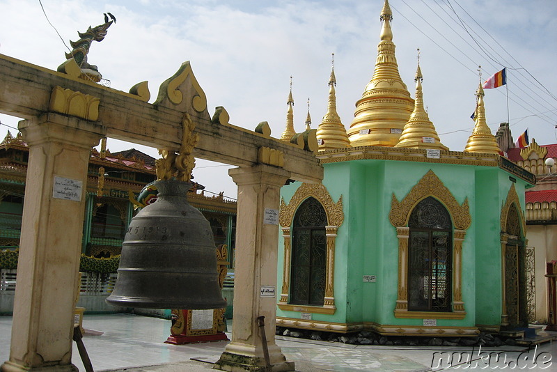 Botataung Pagoda - Tempel in Rangoon, Burma