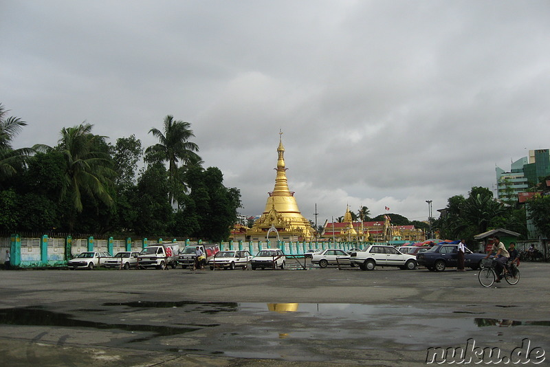 Botataung Pagoda - Tempel in Rangoon, Burma