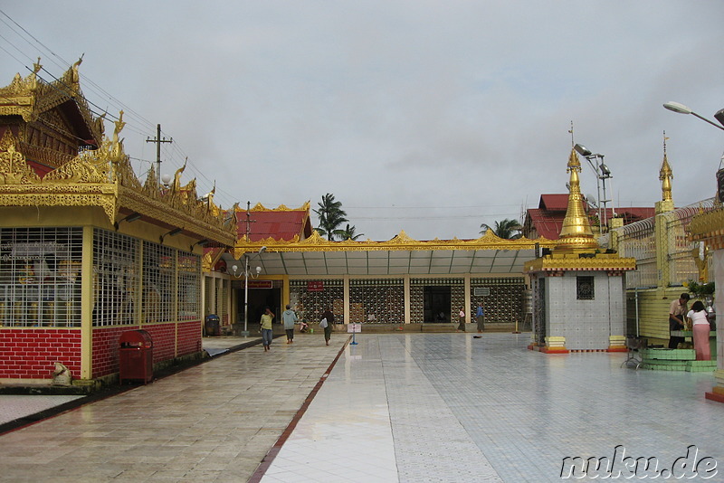 Botataung Paya - Tempel in Yangon, Myanmar