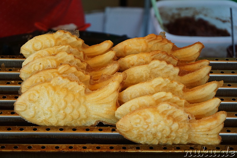 Bungeobbang (붕어빵) bzw. Ingeobbang (잉어빵) - Waffel in Fischform mit Füllung aus süßer Bohnenpaste