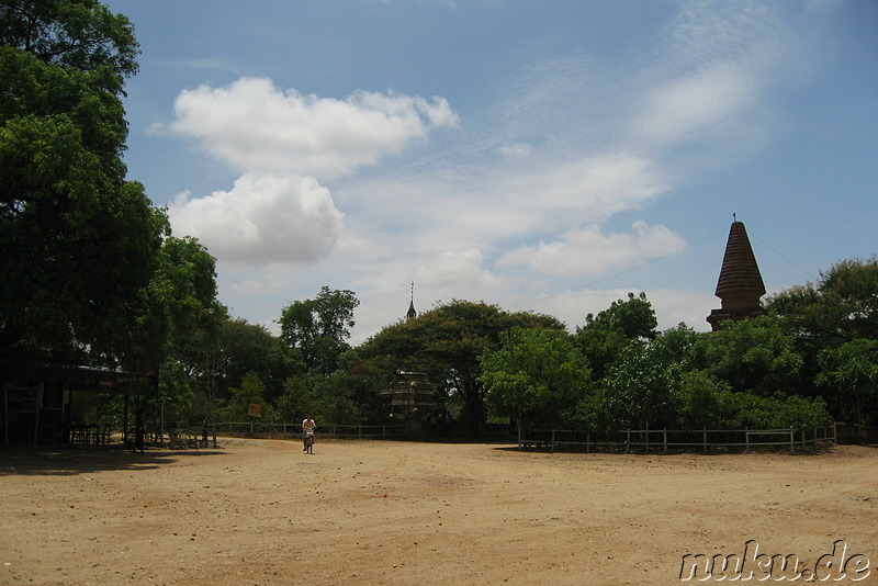 Bupaya - Tempel am Bootsanleger in Bagan, Myanmar