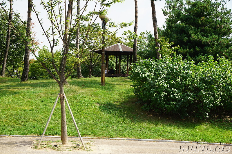 Bupyeong Park (부평공원) in Incheon, Korea