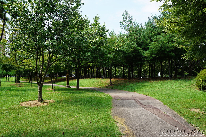 Bupyeong Park (부평공원) in Incheon, Korea