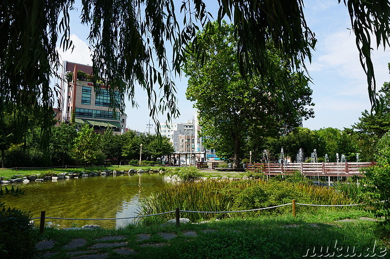 Bupyeong Park (부평공원) in Incheon, Korea