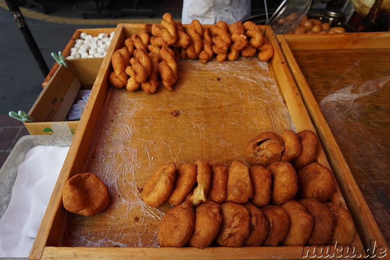 Chapssal Doneot (찹쌀도넛) - Koreanische Donuts aus Klebereispulver