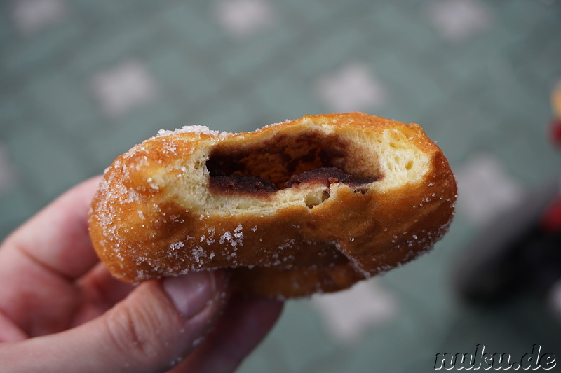 Chapssal Doneot (찹쌀도넛) - Koreanischer Donuts aus Klebereispulver mit Bohnenfüllung