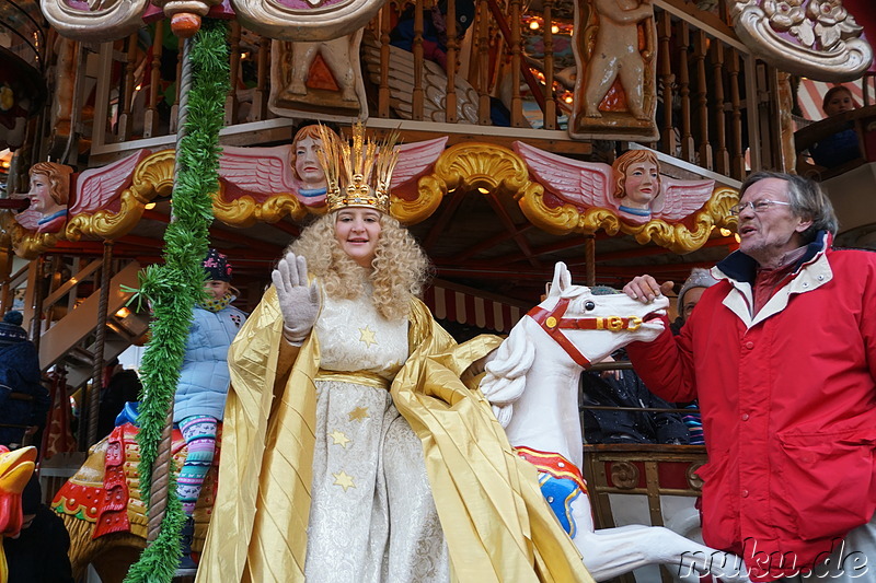 Charlotte trifft das Christkind auf dem Nürnberger Christkindlesmarkt 2018