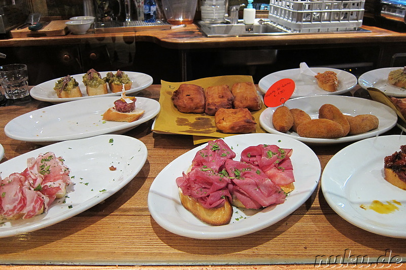 Cichet - Italienische Snacks bei Dai Zemei in Venedig, Italien