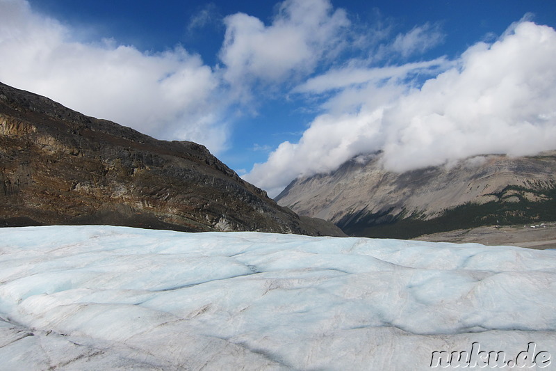 Columbia Icefields (Athabasca Glacier) im Jasper National Park, Kanada