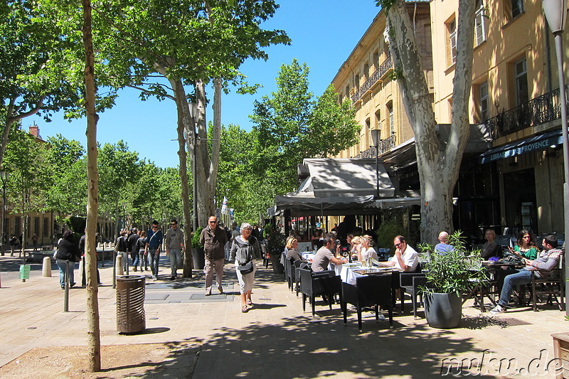 Cours Mirabeau in Aix-en-Provence, Frankreich