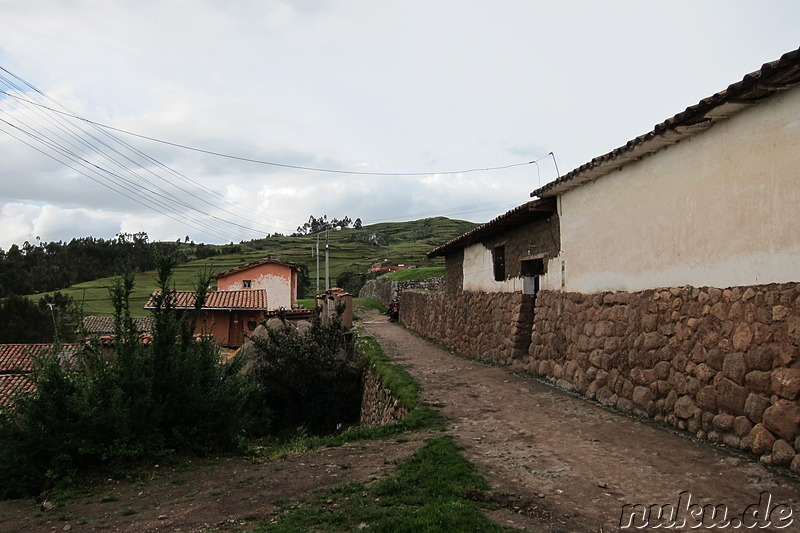 Der Ort Chinchero im Urubamba Valley, Peru