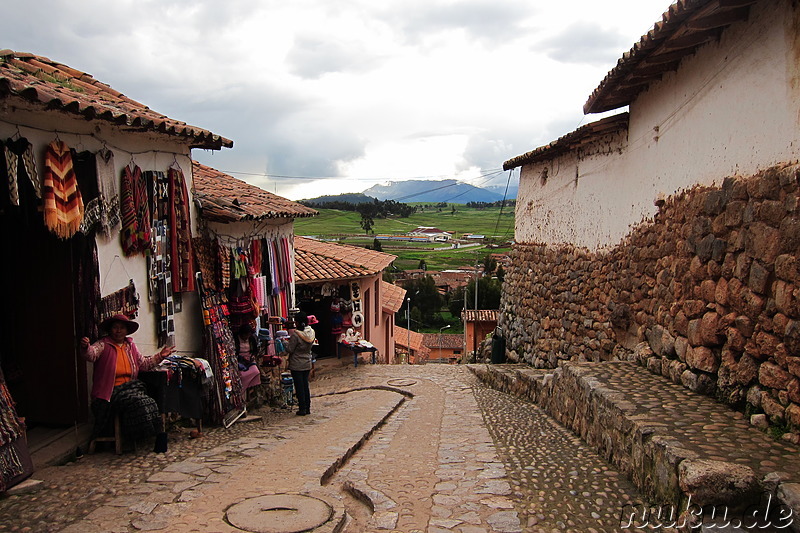 Der Ort Chinchero im Urubamba Valley, Peru