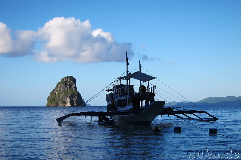Die Aurora, das größte Boot von Tao Philippines