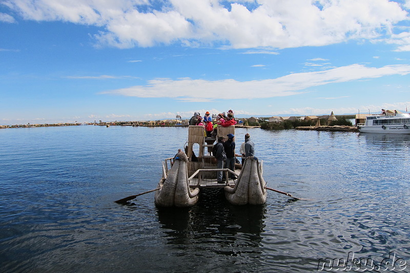 Die treibenden Inseln der Uros auf dem Titicaca-See, Peru