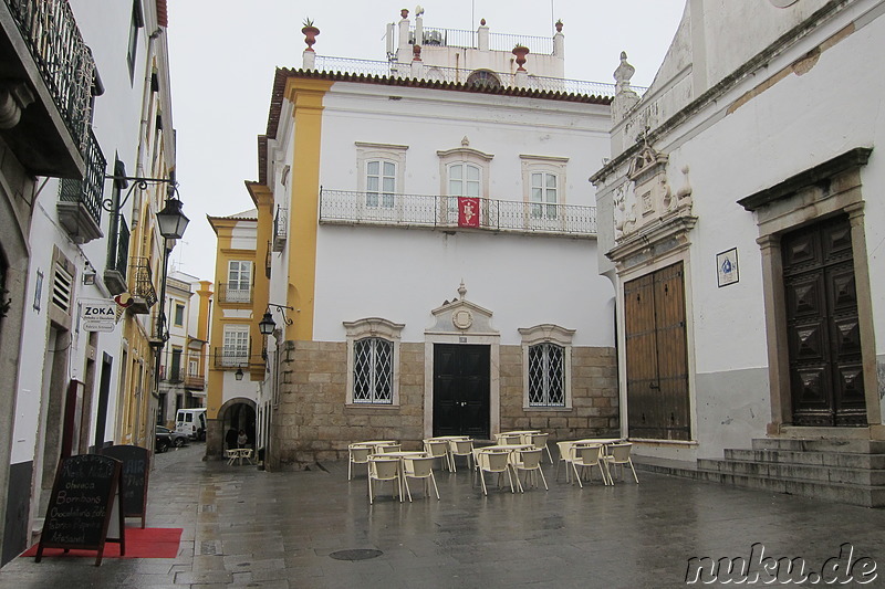 Eindrücke aus der Altstadt von Evora, Portugal