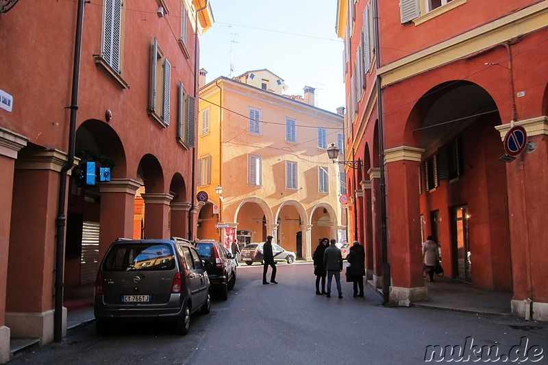 Eindrücke aus der Altstadt von Modena, Italien