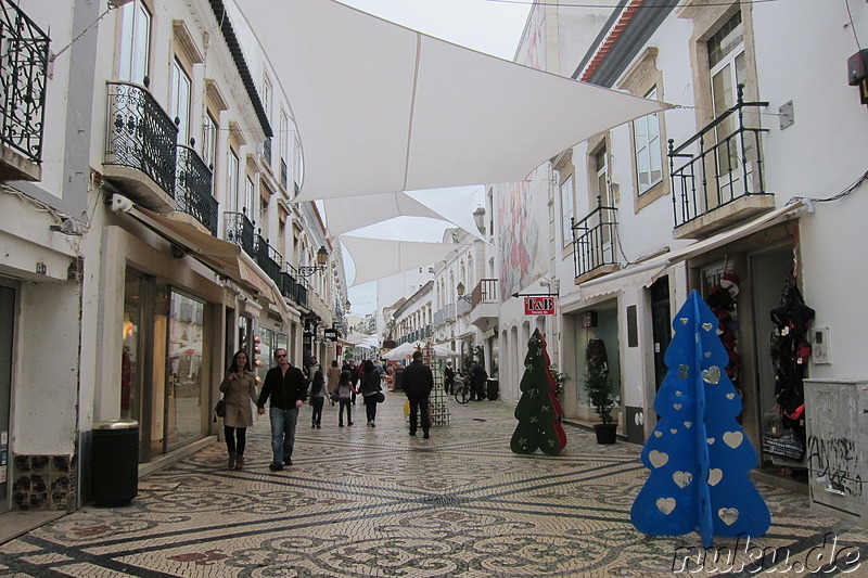 Eindrücke aus der Fußgängerzone von Faro, Portugal