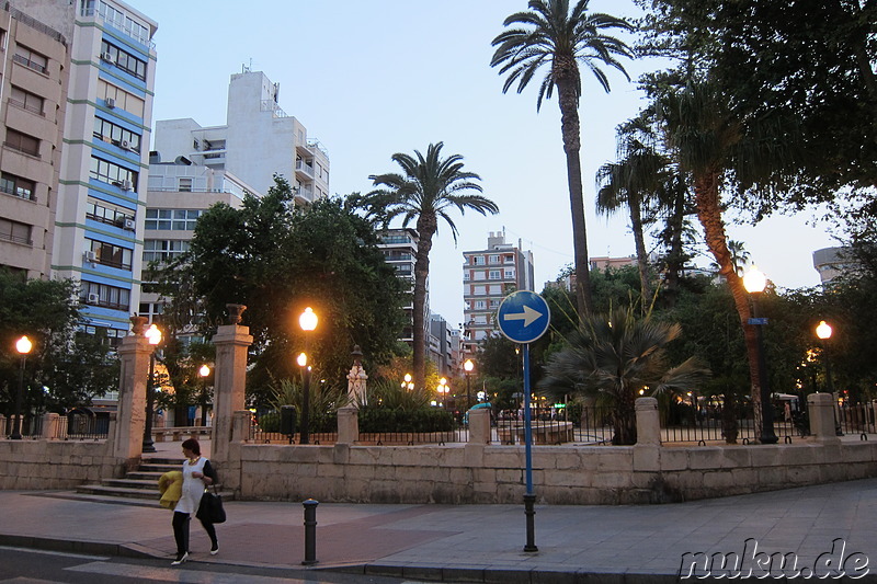 Eindrücke aus der Innenstadt von Alicante, Spanien