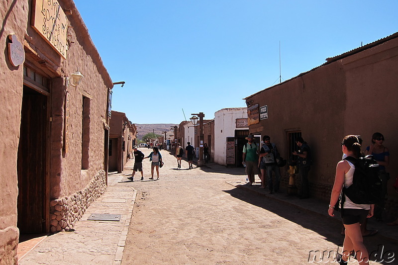 Einkaufsstrasse Caracoles in San Pedro de Atacama, Chile