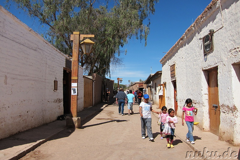 Einkaufsstrasse Caracoles in San Pedro de Atacama, Chile