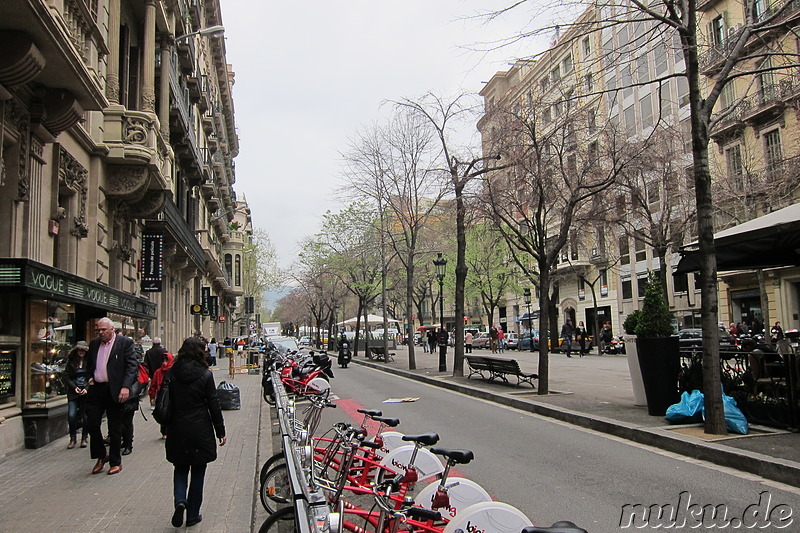 Einkaufsstrasse La Rambla in Barcelona, Spanien