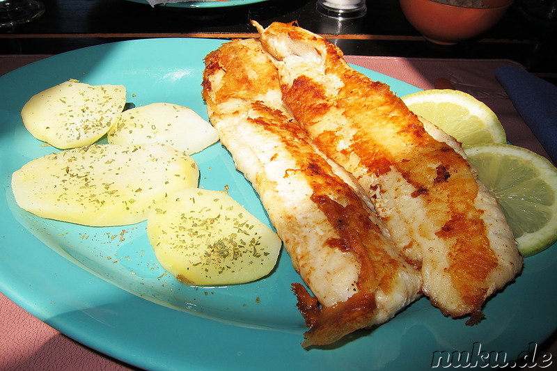 Fisch im Pulperia de los Faroles in Colonia, Uruguay