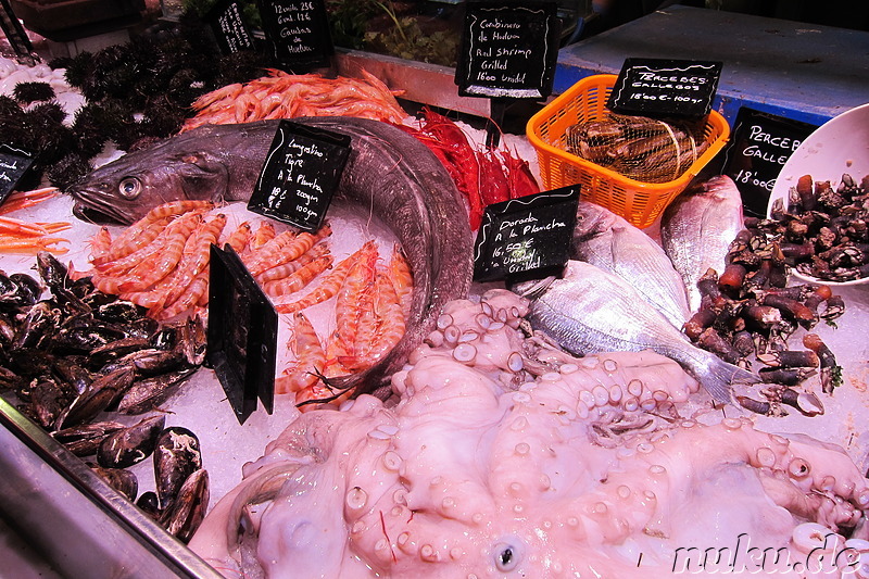 Fisch & Meeresfrüchte im Mercado de San Miguel in Madrid, Spanien
