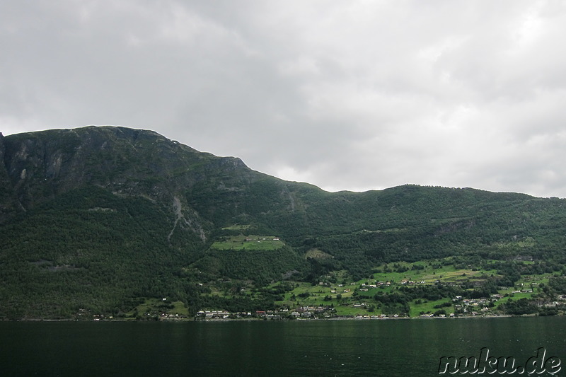 Fjordkreuzfahrt von Gudvangen nach Flam in Norwegen