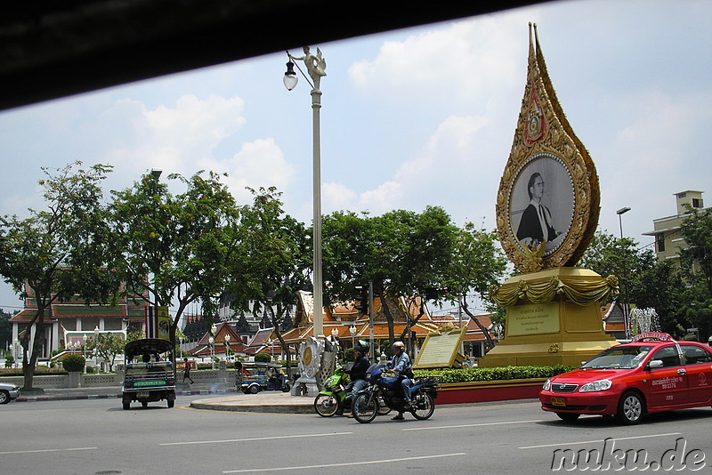 Fotos der Königsfamilie in Bangkok