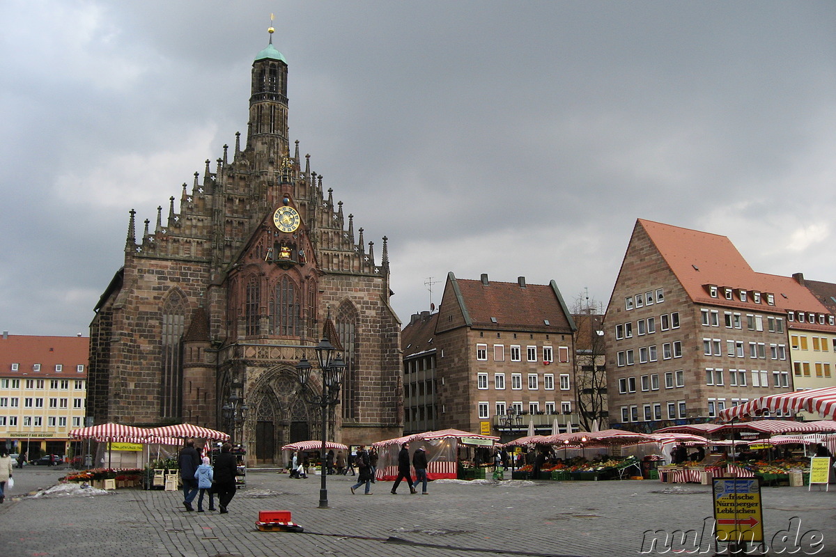 Frauenkirche am Hauptmarkt - Nürnberg, Bayern, Deutschland, Westeuropa