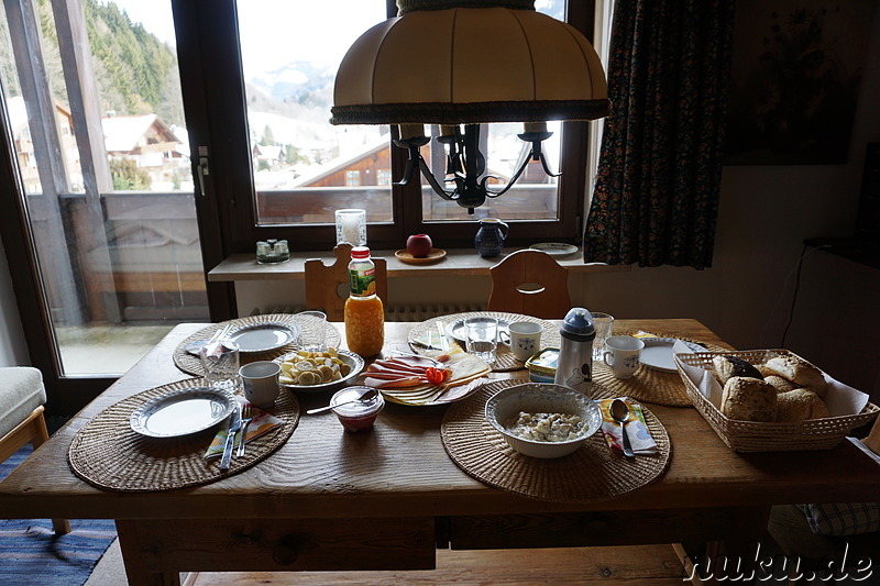 Frühstück in Sachang, Aschau, Bayern