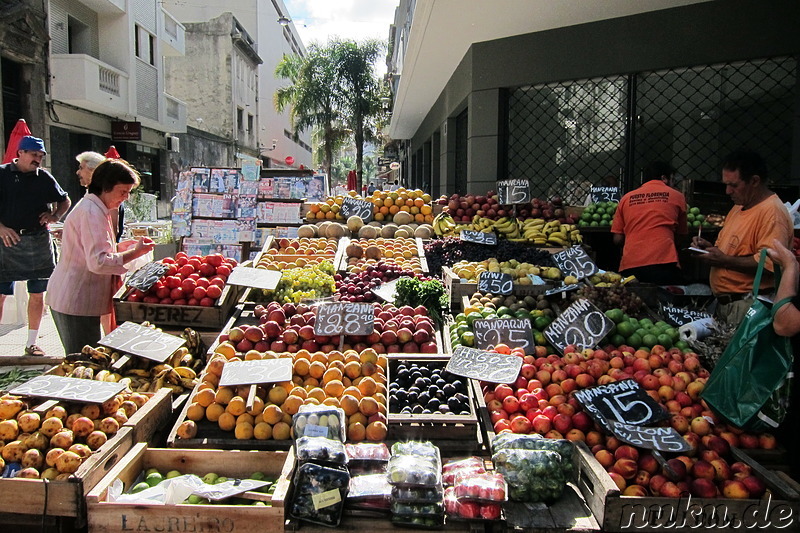 Fussgängerzone Sarandi Street in Montevideo, Uruguay