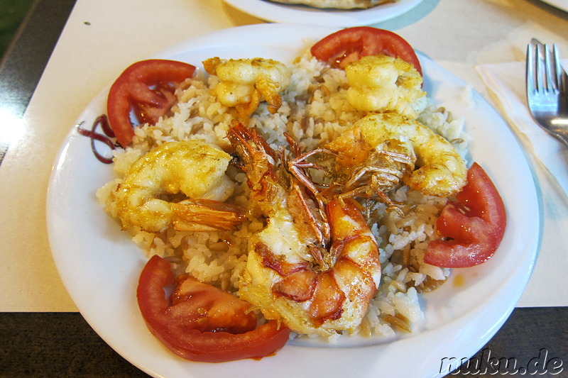 Garnelen mit Reis im Osmanli Cafe Restoran in Antalya, Türkei
