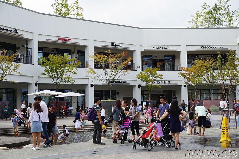 Gimpo Hyeondae Premium Outlet (김포현대프리미엄아울렛) in Gimpo, Gyeonggi-do, Korea