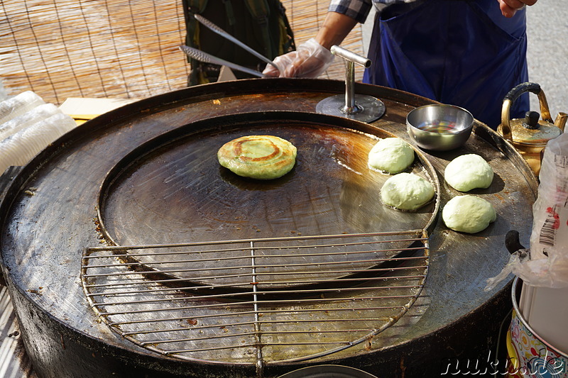 Hoddeok (호떡) - Frittierter Teig mit karamellisierter Zimt-Zucker-Füllung