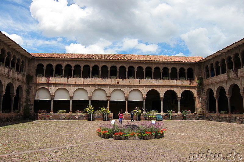 Iglesia de Santo Domingo mit Qorikancha, Cusco, Peru