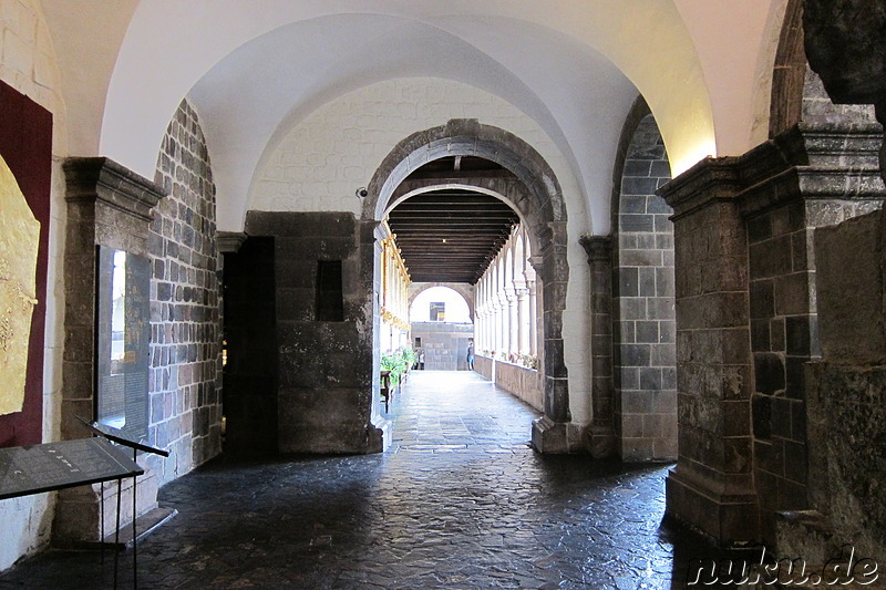 Iglesia de Santo Domingo mit Qorikancha, Cusco, Peru