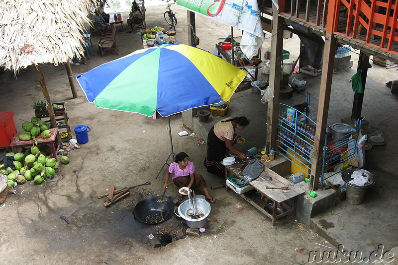 In Amarapura bei Mandalay, Burma