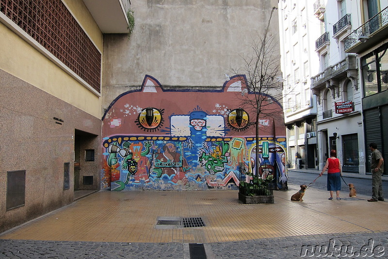 In der Peru Street zwischen dem Microcentro und San Telmo