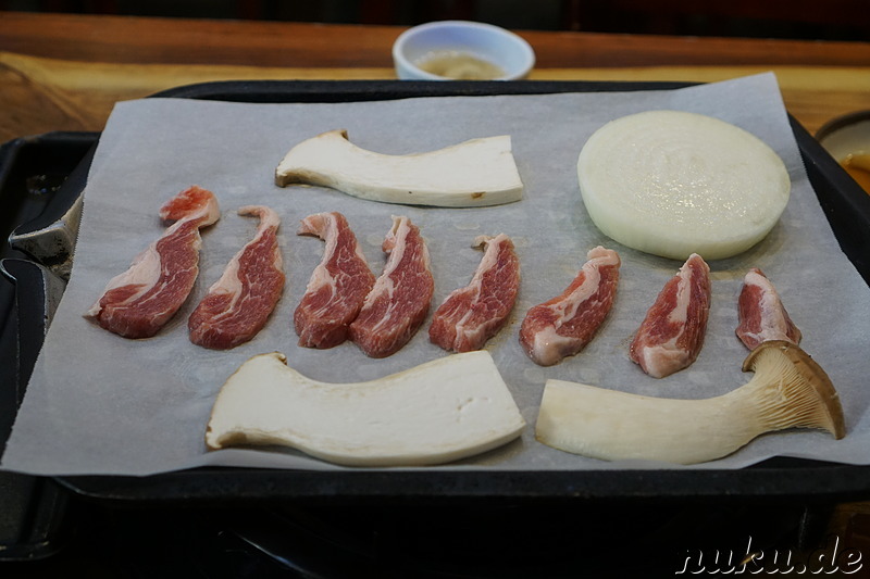 Jeju Heuk Doiji (제주흑되지) - Fleisch vom schwarzen Jeju-Schwein
