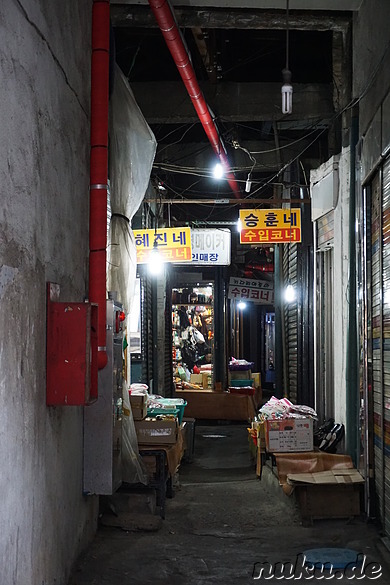 Jeontong Honsu Geori (전통혼수거리) - Marktstraße für Hochzeitszubehör in Incheon, Korea