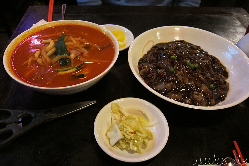 Jjajangmyeon und Jjamppong - Koreanische Speisen in Vancouver, Kanada