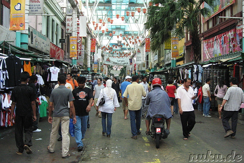 Jl. Petaling, Chinatown in Kuala Lumpur, Malaysia