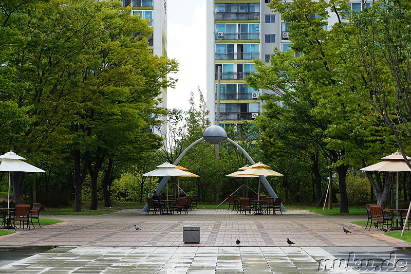 Jungang Park (중앙공원) in Incheon, Korea